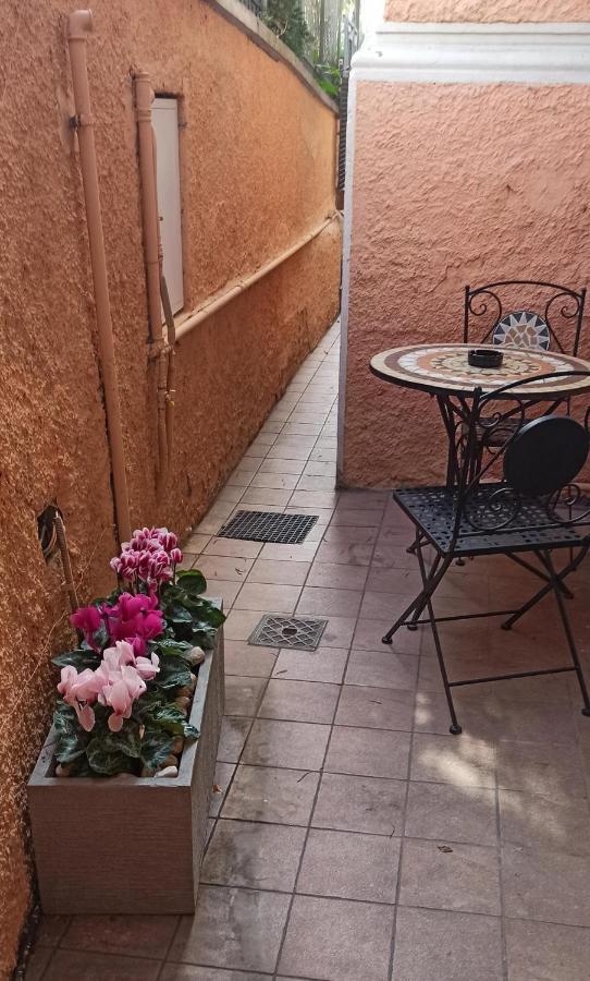 Camere Chicca Sanremo Luaran gambar