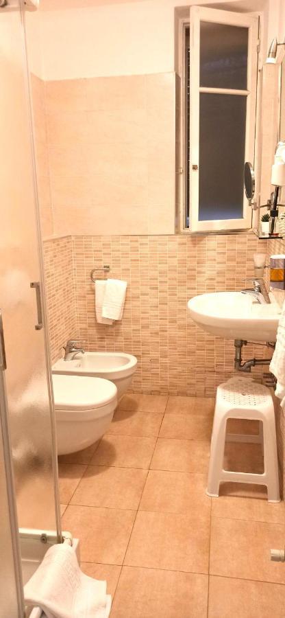 Camere Chicca Sanremo Luaran gambar