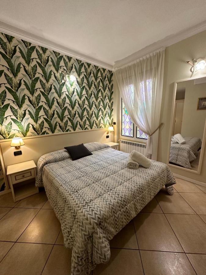 Camere Chicca Sanremo Luaran gambar