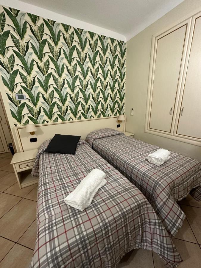 Camere Chicca Sanremo Luaran gambar