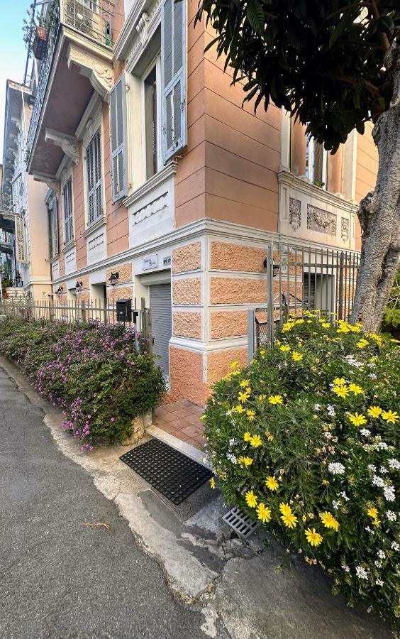 Camere Chicca Sanremo Luaran gambar