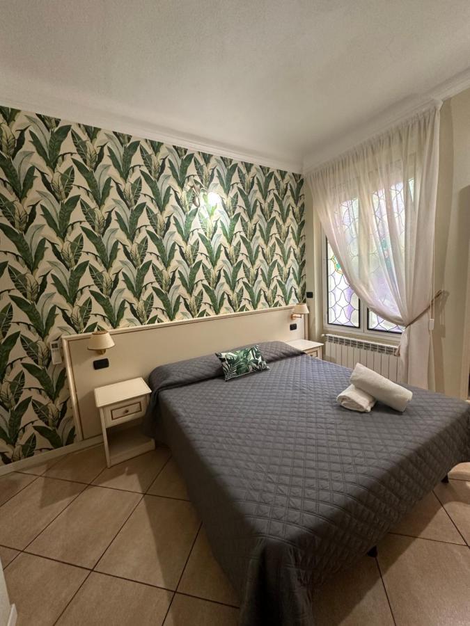 Camere Chicca Sanremo Luaran gambar